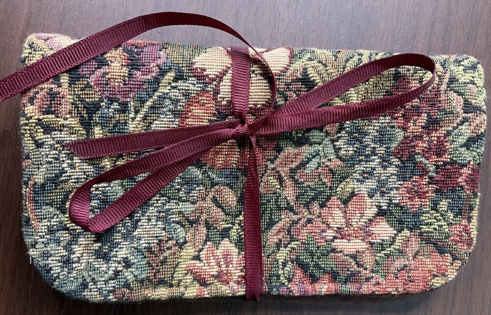 Brand New Vintage James Avery Jewelry Keeper Travel Roll Fabric Floral Retired